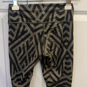 Lululemon Capris Leggings